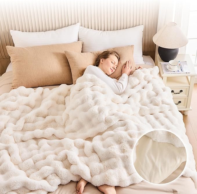 Cozy Faux Fur Throw Blanket for Bed-Warm Fuzzy Throw Blanket, Soft Plush Thick Bubble Blankets for Bedroom and Living Room, Furry Luxury Blanket, 90 x 90, Cream-Ruum Studio Home