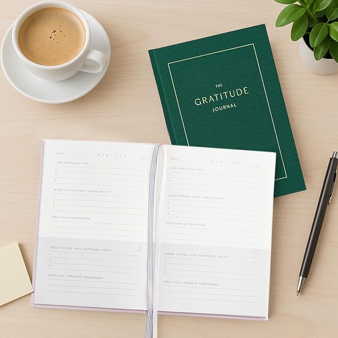 And Per Se Gratitude Journal – Five Minutes a Day to Cultivate Mindfulness, Happiness, Positive Vibes, Affirmations & Self-Reflection – Undated Daily Gratitude Journal for Women & Men (Forest Green)-Ruum Studio Home