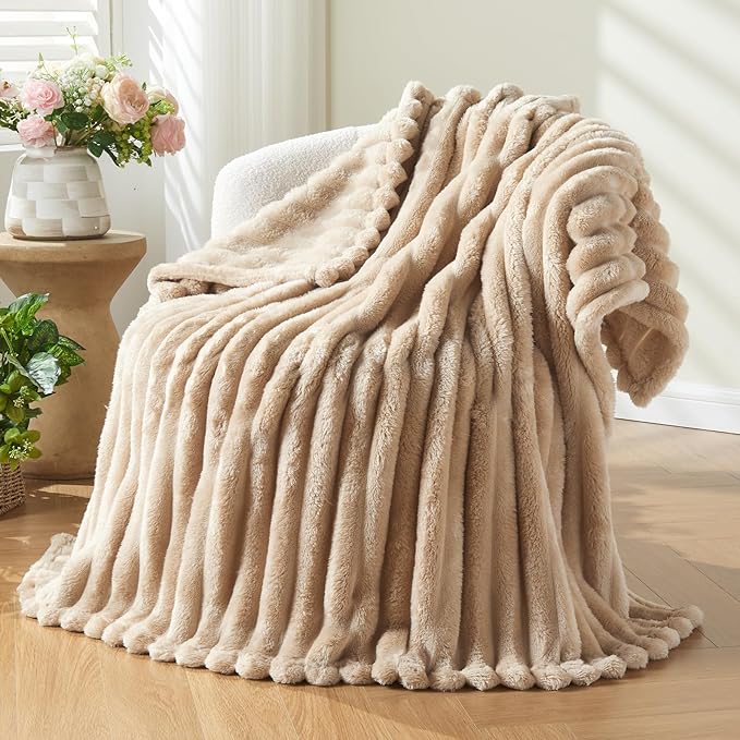 NEWCOSPLAY Super Soft Twin Blanket Brown Premium Silky Flannel Fleece 3D Ribbed Jacquard Lightweight Bed Blanket All Season Use (Brown Ribbed, Twin(60"x80"))-Ruum Studio Home