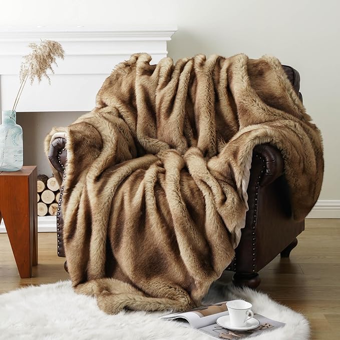 BATTILO HOME Luxury Ochre Faux Fur Throw Blanket, Soft Cozy Mink Fur Blanket for Couch, Sofa, Bed, Plush Warm Fuzzy Fall Fur Throw and Blankets for Home Decor, 50"x60"-Ruum Studio Home