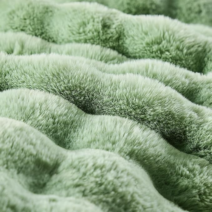 BENVWE Fluffy Faux Fur Throw Blanket for Couch, Soft Plush Thick Cozy Fuzzy Luxury Minky Bubble Blanket for Home Living Room Decor Gift for Women, Sage Green, 63" x 80", 1100GSM-Ruum Studio Home