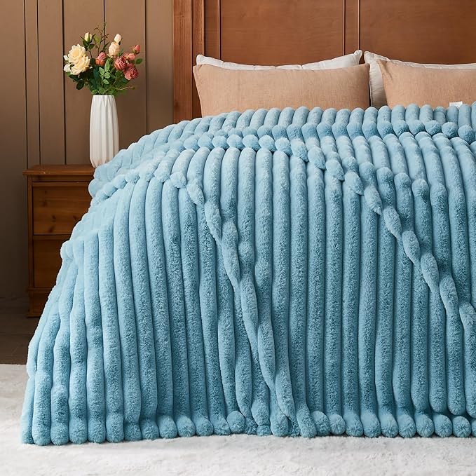 NEWCOSPLAY Faux Fur Twin Blanket Blue 3D Ribbed Plush Thick Warm Blanket for Couch Sofa Bed 850GSM (Blue Ribbed, Twin(60"x80"))-Ruum Studio Home