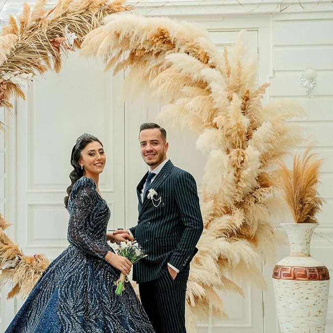 46" inch 11 Stems Natural Pampas Grass Tall Decor,Pompas Grass,Large Beige Tall Pampas Grass for Floor Vase,Wedding Decorations,Party,Boho Home Decor,and Creating a Boho Ambiance-Ruum Studio Home