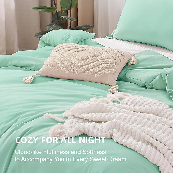 Litanika Comforters Mint Green King Size, 3 Pieces Lightweight Solid Bedding Set & Collections, All Season Fluffy Bed Set (104x90In Comforter & 2 Pillowcases)-Ruum Studio Home
