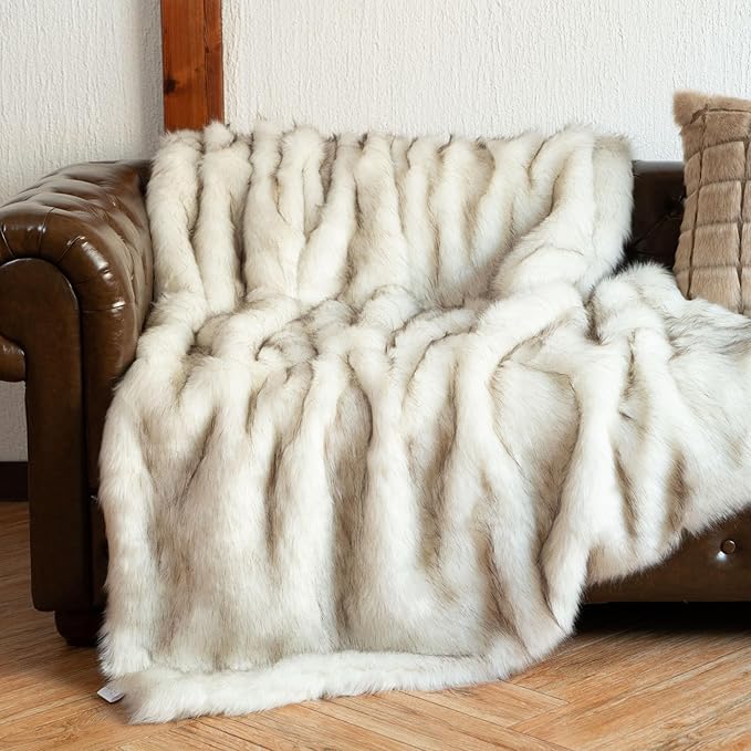 BATTILO HOME Luxury Ivory White Faux Fur Throw Blanket for Bed, Extra Large Super Soft Fluffy Cozy Fall Thick Warm Fox Fur Throw Blankets for Couch, Bed Reversible to Plush Velvet (60"x80")-Ruum Studio Home