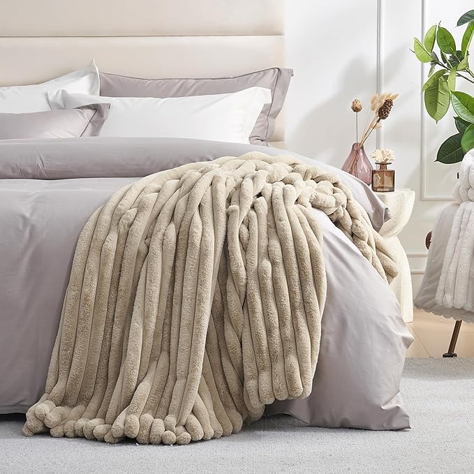 Amélie Home Faux Fur Throw Blanket for Couch, Cozy Fuzzy Fluffy Fur Luxurious Soft Striped Plush Gift Blankets for Family Sofa Chair Bed Living Room Bedroom, 60"x80", Beige-Ruum Studio Home
