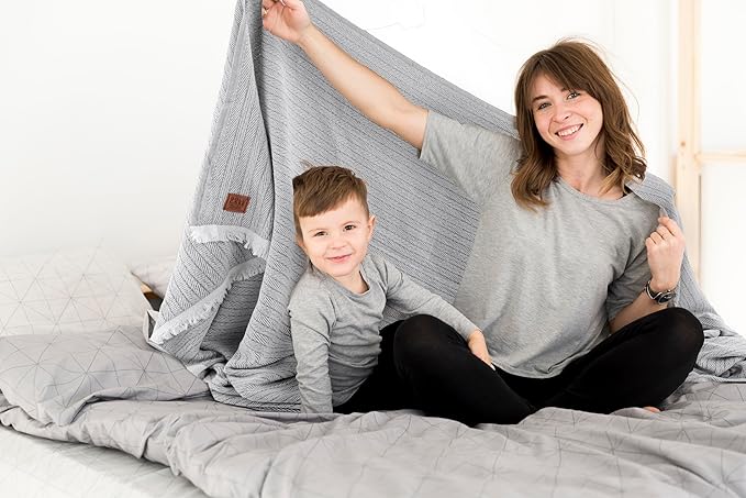 Gold Case Throw Blanket for Bed – 100% Recycled Turkish Cotton Bed Blanket – Decorative Throw Cotton Blankets for Living Room & Bedroom – Woven Twin Blankets - 71x90 - Black-Ruum Studio Home