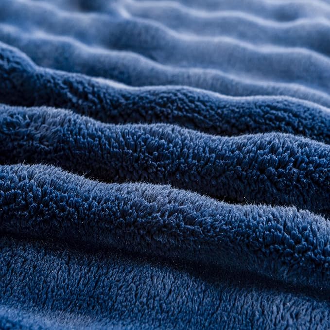 YUSOKI Luxury 3D Bubble Throw Blanket 2lb,All Ages,Home Decoration, (Navy,50 * 60inches)-Ruum Studio Home