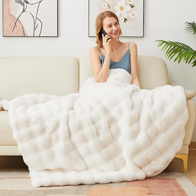 Latepis Beige Twin Bubble Cozy Faux Fur Blankets for Bed Thick Fuzzy Blanket for Couch Sofa Bedroom Warm Plush Blankets for All Seasons Ideal Gifts Luxury Throw Blanket 60x80 Inch, 860gsm-Ruum Studio Home