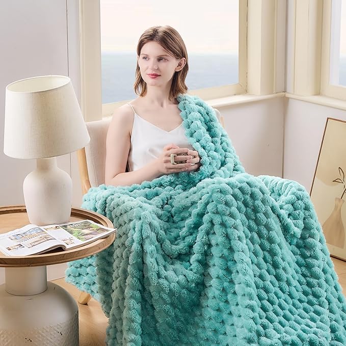 NEWCOSPLAY Super Soft Queen Blanket Sage Green Premium Silky Flannel Fleece 3D Clouds Stylish Jacquard Lightweight Bed Blanket All Season Use 350GSM (Sage Green, Queen(90"x90"))-Ruum Studio Home