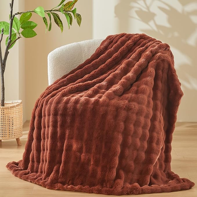 NEWCOSPLAY Faux Fur Throw Blanket Burnt Orange Bubble Blanket Thick Warm Soft for Couch Sofa Bed 550GSM (Burnt Orange, Throw(50"x60"))-Ruum Studio Home
