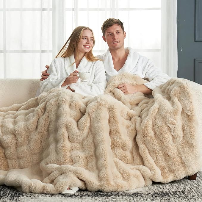 Cozy Bliss Faux Fur Throw Blanket for Couch, Fuzzy Soft Plush Thick Bubble Blanket for Sofa Bedroom Living Room, 50 * 60 Inches Beige-Ruum Studio Home