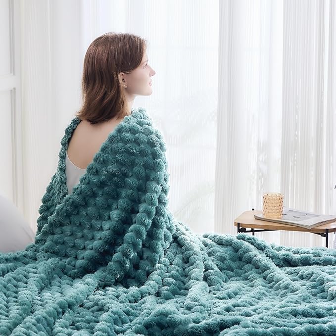 NEWCOSPLAY Super Soft King Blanket Light Teal Premium Silky Flannel Fleece 3D Clouds Stylish Jacquard Lightweight Bed Blanket All Season Use 350GSM (Light Teal, King(90"x110"))-Ruum Studio Home