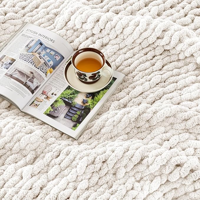 Ultra Soft Chunky Knit Blanket Throw -40x50 Hand Knitted Warm Chenille Throw Blanket, Home Decor Soft Thick Yarn Cable Knit Blanket Breathable Fleece Banket Christmas for Couch Bed Sofa Best GIF-Ruum Studio Home