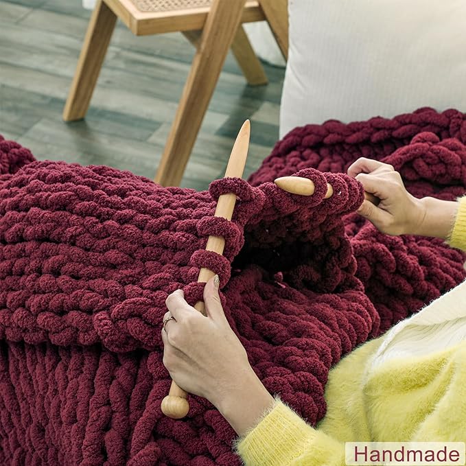 WESHIONGOO Chunky Knit Blanket Throw 40"×40" Knitted Throw Blankets for Couch Bed Fluffy Soft Blanket with Jumbo Chenille Yarn Thick 100% Handmade (Burgundy Red)-Ruum Studio Home