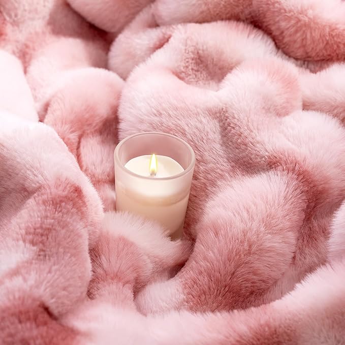 Luxury 1000GSM Faux Rabbit Fur Throw Blanket for Woman, Super Heavy Warm Cozy Blankets for Her for Couch Bed Sofa, Bubble Plush Fuzzy Elegant Soft Reversible Mink Blanket for Living Room Bedroom, Pink-Ruum Studio Home