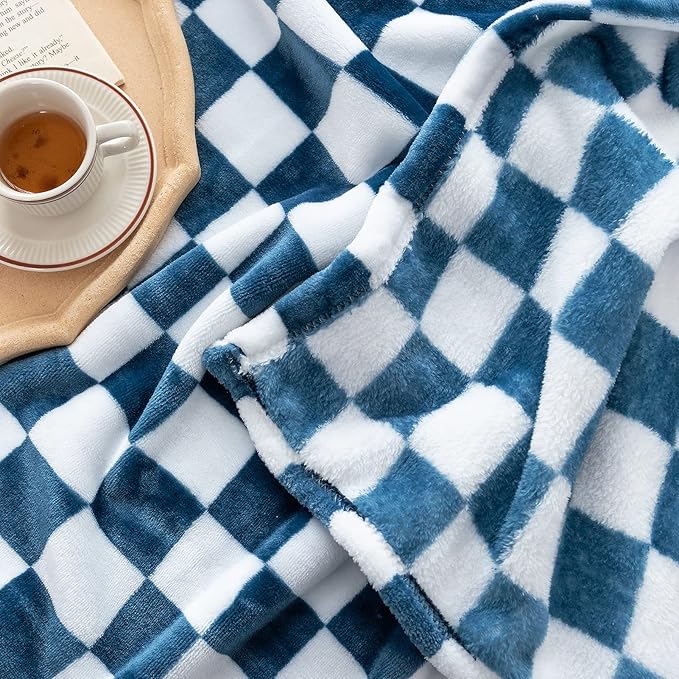 LOMAO Throw Blankets Flannel Blanket with Checkerboard Grid Pattern Soft Throw Blanket for Couch, Bed, Sofa Luxurious Warm and Cozy for All Seasons (Navy, 60"x80")-Ruum Studio Home