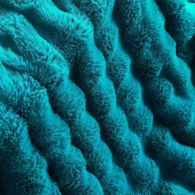 Lotus Karen Faux Fur Throw Blanket Teal - Big Bubble Rabbit Fluff Blanket for Couch Bed Sofa,Softest Fluffy Fuzzy Cozy Blanket,Thick Furry Plush Shaggy Warm Blankets for Women,108x90 Inches-Ruum Studio Home