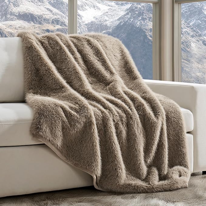 Luxury Faux Fur Throw Blanket, Soft Fluffy Faux Mink Blankets for Bed, Couch, Sofa, Thick Cozy Plush Warm Fur Throws with Reversible Velvet, Natural Mink, 60"x80"-Ruum Studio Home