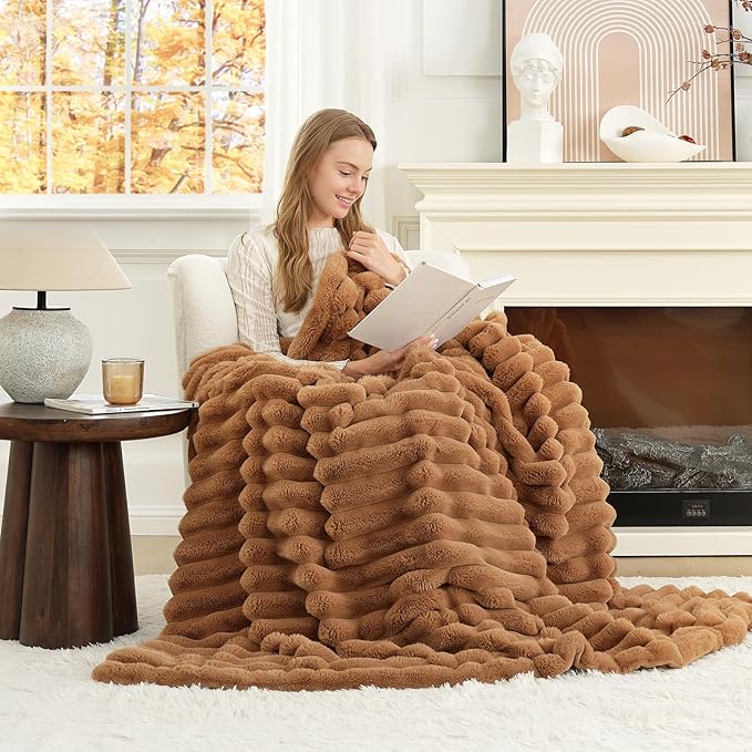 Cozy Bliss Faux Fur Throw Blanket for Couch, Cozy Warm Plush Striped Blanket for Sofa Bedroom Living Room, 60 * 80 Inches Toasty Brown-Ruum Studio Home