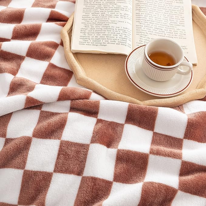 LOMAO Throw Blankets Flannel Blanket with Checkerboard Grid Pattern Soft Throw Blanket for Couch, Bed, Sofa Luxurious Warm and Cozy for All Seasons (Maple Brown, 60"x80")-Ruum Studio Home