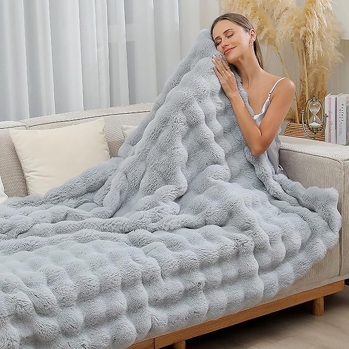 UKELER Ultra Soft Throw Blanket Grey Fluffy Blankets & Throws Faux Fur Blanket for Couch, Bed, Sofa Cozy Plush Warm Thick Velvet Blanket for Women, Men 50''x60''-Ruum Studio Home