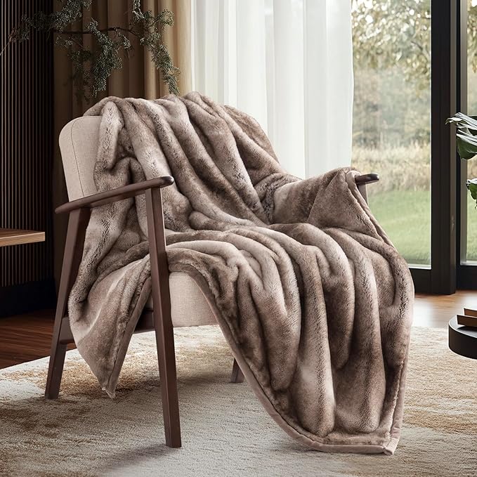 Ultra Soft Luxury Fluffy Mink Faux Fur Throw Blanket, Thick Warm Fall Winter Blankets for Bed, Couch, Cozy Plush Reversible Blanket for Chair, Sofa (Ombré Hazel Brown, 60"x80")-Ruum Studio Home