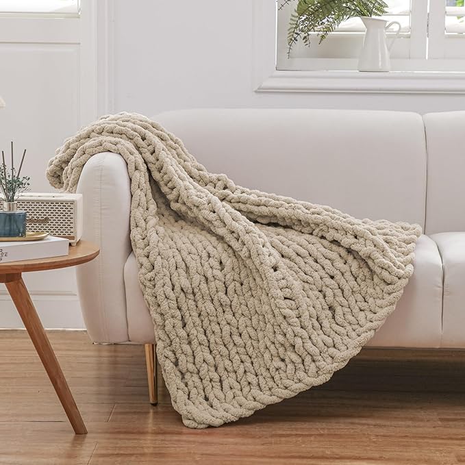 WESHIONGOO Chunky Knit Blanket Throw 40"×40" Knitted Throw Blankets for Couch Bed Fluffy Soft Blanket with Jumbo Chenille Yarn Thick 100% Handmade (Linen)-Ruum Studio Home