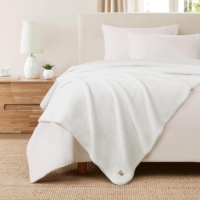UGG Whitecap Plush Throw Blanket Fleece Lightweight Soft Cozy Throw for Couch or Bed Luxury Home Decor for Living Room Washable Hypoallergenic Blankets for Dorm Decor, 50-inch x 70-inch, White Snow-Ruum Studio Home