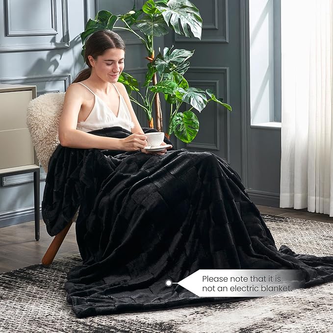 Cozy Bliss Checkered Faux Rabbit Fur Black Throw Blanket, Soft Fuzzy Fluffy Minky Furry Plush Blankets for Couch, Bed (50 * 60 Inches Black)-Ruum Studio Home