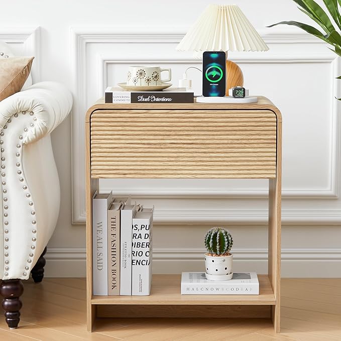 Fluted Nightstand with Charging Station, Mid Century Modern Bed Side Table End Table with Drawer Storage, Large Wooden Night Stands Bedside for Bedroom Living Room Sofa Office, Natural-Ruum Studio Home
