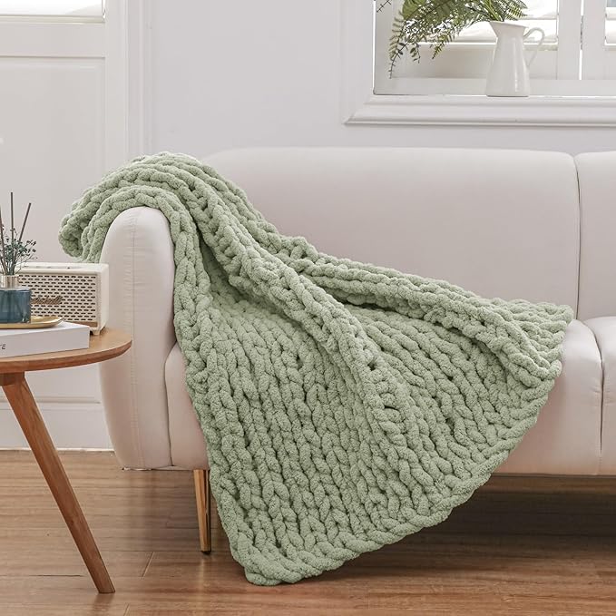WESHIONGOO Chunky Knit Blanket Throw 40"×40" Knit Throw Blanket for Couch Bed Throw Blanket with Jumbo Chenille Yarn Thick 100% Handmade (Sage Green)-Ruum Studio Home