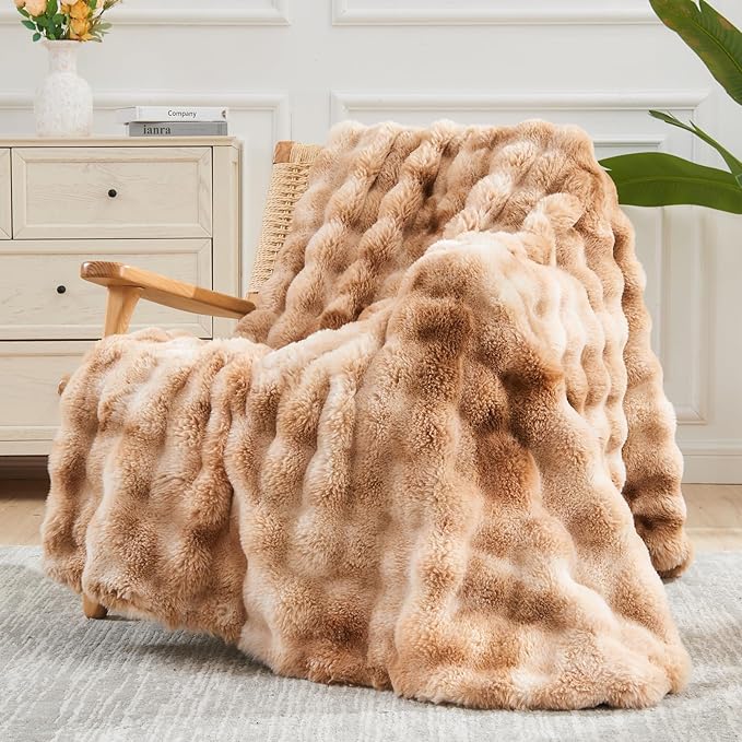 NEWCOSPLAY Faux Fur Twin Blanket Tie-dye Beige Luxury Fluffy Thick Warm Bubble Blanket for Couch Sofa Bed 700GSM (Tie-dye Beige, Twin(60"x80"))-Ruum Studio Home