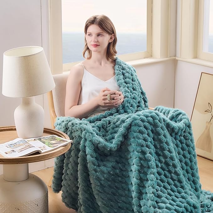 NEWCOSPLAY Super Soft King Blanket Light Teal Premium Silky Flannel Fleece 3D Clouds Stylish Jacquard Lightweight Bed Blanket All Season Use 350GSM (Light Teal, King(90"x110"))-Ruum Studio Home