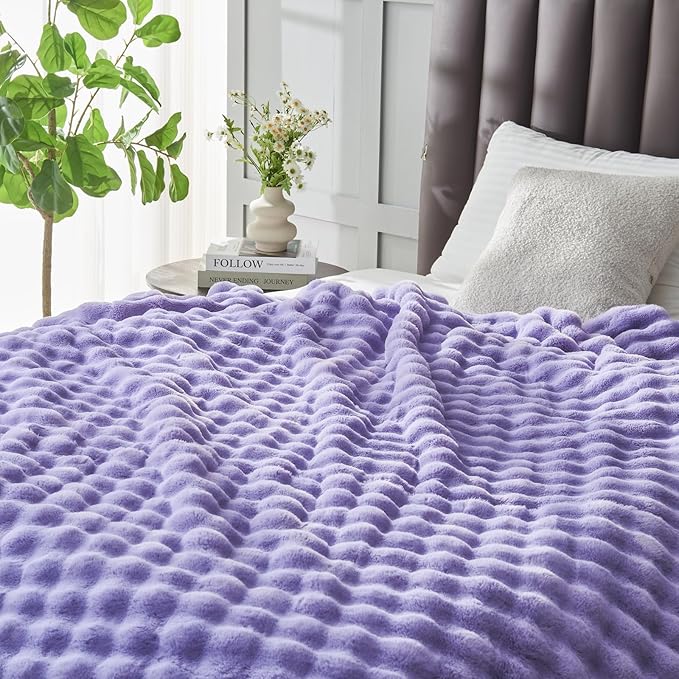 NEWCOSPLAY Faux Fur Twin Blanket Lavender Bubble Blanket Thick Warm Soft for Couch Sofa Bed 550GSM (Lavender, Twin(60"x80"))-Ruum Studio Home