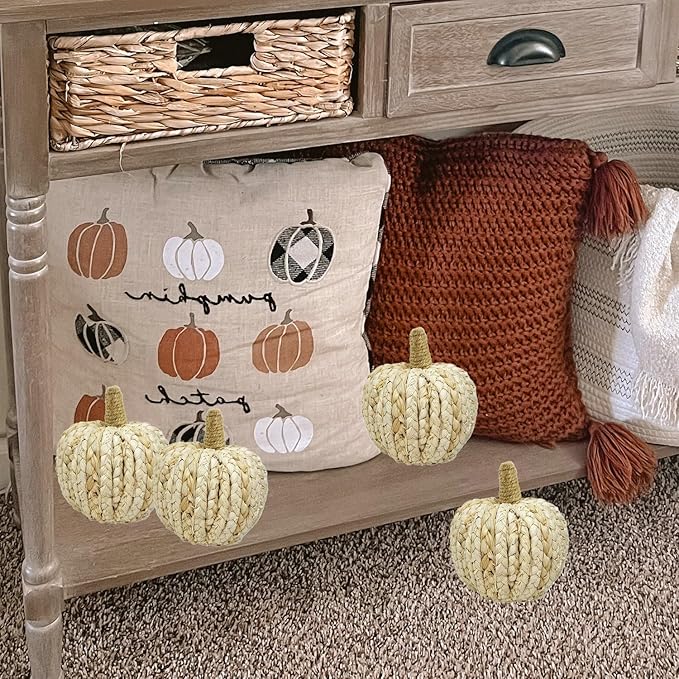 naturevibe 5.3 Inches Braided Cornhusk Pumpkin Decor Set of 4 as Centerpieces for Tables,Natural Corn Stalks Woven Pumpkins for Fall Home Decor,Thanksgiving Decorations or Autumn Harvest Gifts-Ruum Studio Home