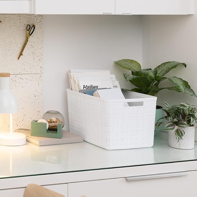 Curver Set of 4 Jute Large Decorative Plastic Organization and Storage Baskets, Perfect Bins for Home Office, Closet Shelves, Kitchen Pantry and All Bedroom Essentials, White-Ruum Studio Home