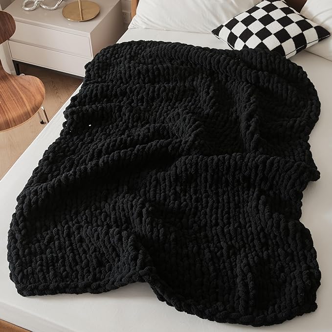 WESHIONGOO Chunky Knit Blanket Throw 40"*40" Knitted Throw Blankets for Couch Bed Fluffy Soft Blanket with Jumbo Chenille Yarn Thick 100% Handmade(Black)-Ruum Studio Home