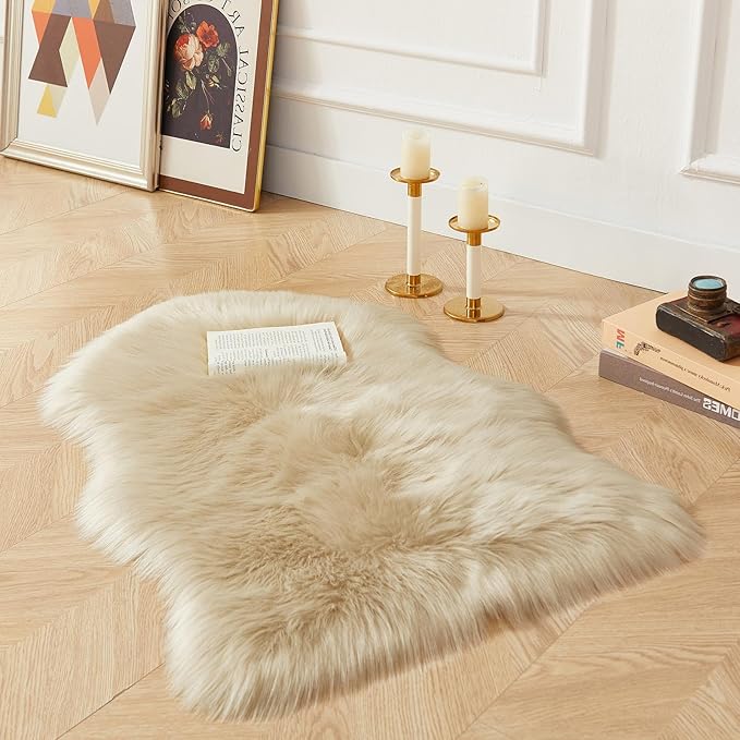 AMTOVO Faux Fur Rug, Beige Small Area Rug, Fluffy Sheepskin Rug, Fuzzy Ultra Soft 2 x 3 ft Shag Rugs for Bedroom Sofa Throw Cushion Room Decor, Sheepskin-Ruum Studio Home