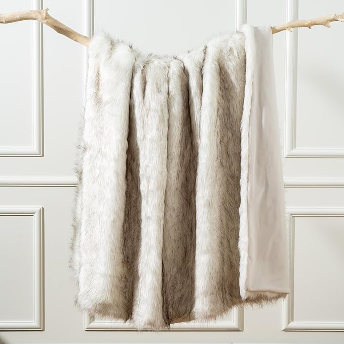 BATTILO HOME Luxury Ivory White Faux Fur Throw Blanket for Bed, Extra Large Super Soft Fluffy Cozy Fall Thick Warm Fox Fur Throw Blankets for Couch, Bed Reversible to Plush Velvet (60"x80")-Ruum Studio Home