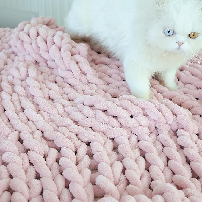 Maetoow 30X40 Inch Chenille Chunky Knit Blanket Throw, Handmade Warm & Cozy Blanket Couch, Bed, Home Decor, Soft Breathable Fleece Banket, Christmas Thick and Giant Yarn Throws, Light Pink-Ruum Studio Home