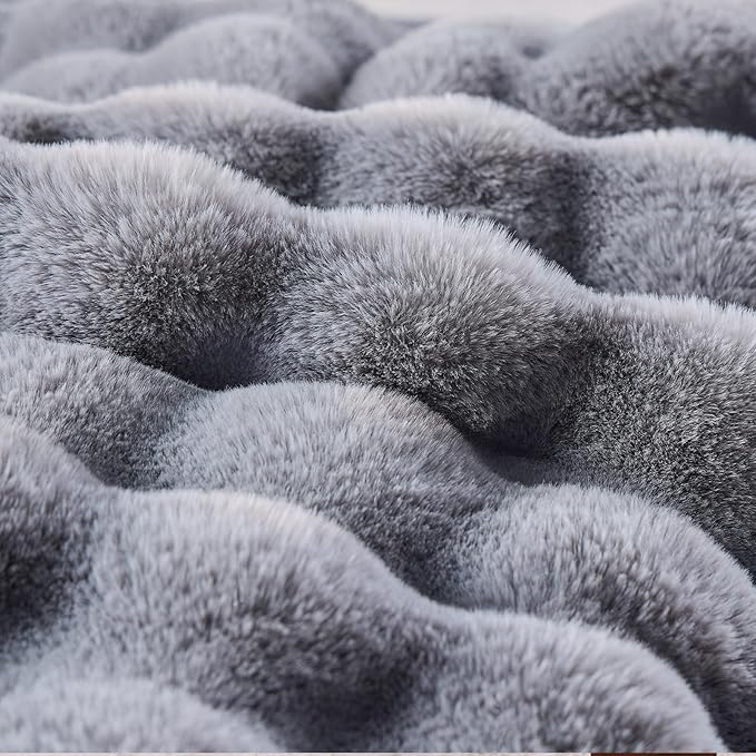 BENVWE Fluffy Faux Fur Throw Blanket for Couch, Soft Plush Thick Cozy Fuzzy Luxury Minky Bubble Blanket for Home Living Room Decor Gift for Women, Light Grey, 63" x 80", 1100GSM-Ruum Studio Home