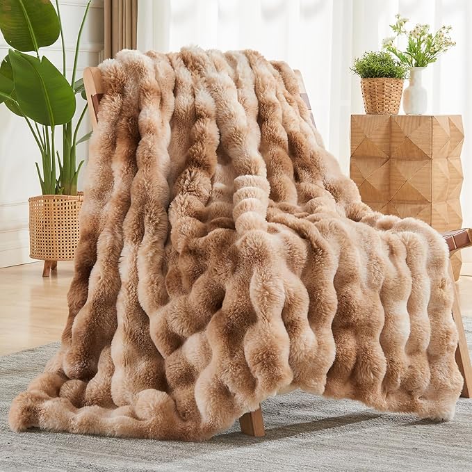NEWCOSPLAY Faux Fur Throw Blanket Tie-dye Beige Luxury Fluffy Thick Warm Bubble Blanket for Couch Sofa Bed 700GSM (Tie-dye Beige, Throw(50"x60"))-Ruum Studio Home