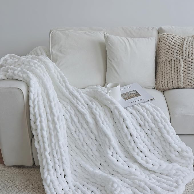 Maetoow Chenille Chunky Knit Blanket Throw （60×80 Inch）, Handmade Warm & Cozy Blanket Couch, Bed, Home Decor, Soft Breathable Fleece Banket, Christmas Thick and Giant Yarn Throws，White-Ruum Studio Home