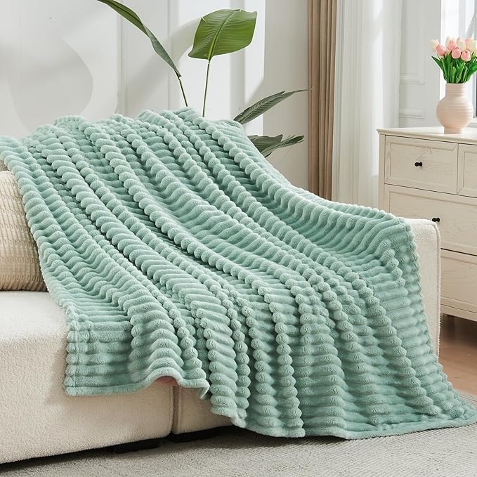 NEWCOSPLAY Super Soft King Blanket New Sage Green Premium Silky Flannel Fleece 3D Ribbed Jacquard Lightweight Bed Blanket All Season Use (New Sage Green Ribbed, King(90"x110"))-Ruum Studio Home