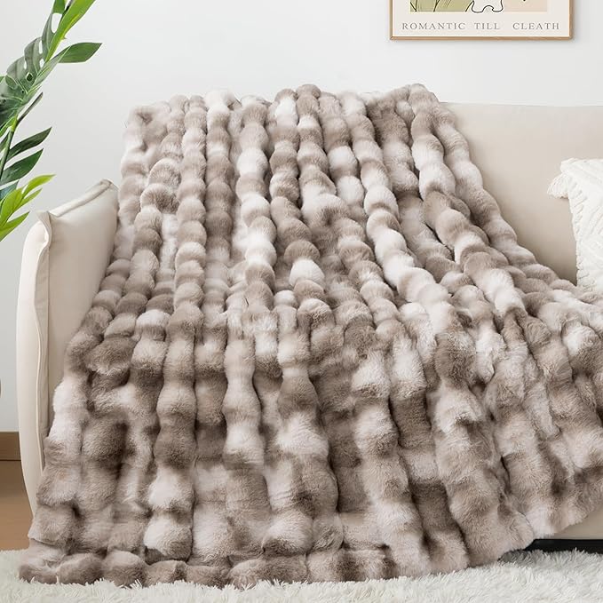 Touchat Luxury 1000GSM Rabbit Faux Fur Blanket, Super Heavy Warm Cozy Brown Blankets for Couch Bed Sofa, Ruched Plush Fuzzy Elegant Soft Reversible Mink Blanket Living Room Bedroom, 90" x 90"-Ruum Studio Home