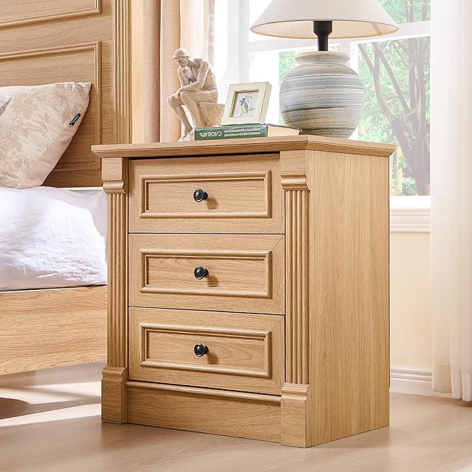 26" Tall Farmhouse Nightstand, 3 Drawers End Table w/Charging Station, 23.6" Wide Large Side Table w/Roman Column, Wood Rustic Sofa Table for Bedroom, Natrual-Ruum Studio Home
