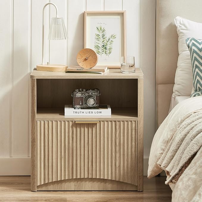 Fluted Nightstand Set of 2, Natural Oak Bedside Table with Drawer and Storage, Wood End Table Mid Century Modern, Large Night Stand for Bedroom-Ruum Studio Home