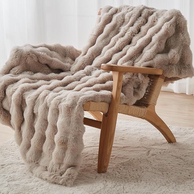 Lotus Karen Faux Fur Throw Blanket Linen - 800 GSM Bubble Rabbit Fluff Blanket for Couch Bed Sofa,Softest Fluffy Fuzzy Cozy Blanket,Thick Furry Plush Shaggy Warm Blankets for Women,50x60 Inches-Ruum Studio Home