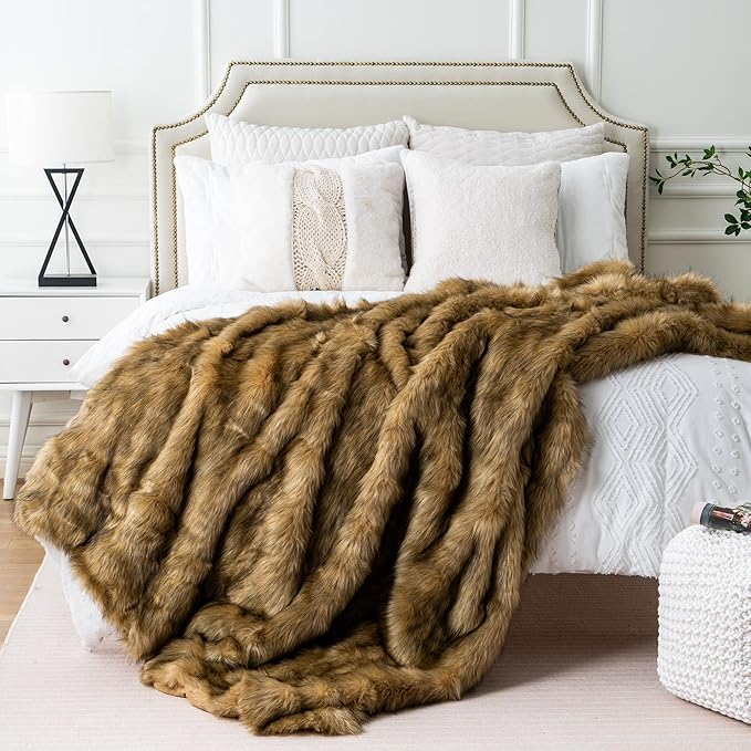BATTILO HOME Golden Faux Fur Throw Blanket for Couch Sofa, Long Pile Fur Blankets and Throws, Elegant, Fluffy Thick Warm Heavyweight Fur Blanket Reversible to Plush Velvet, 50"x60"-Ruum Studio Home